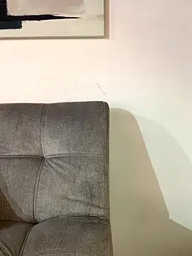 LunaMoore Pink online show from 12-18-25, 12:31