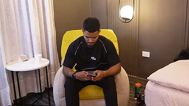 Reik Vonn online show from 04-09-26, 12:00