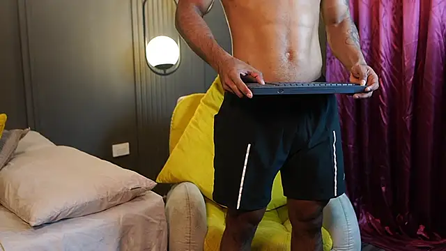 Reik Vonn online show from 12-20-25, 12:19