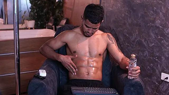 Reik Vonn online show from 12-17-25, 12:10