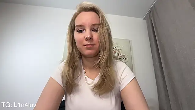 AIicaparkerc online show from 02-27-26, 07:14