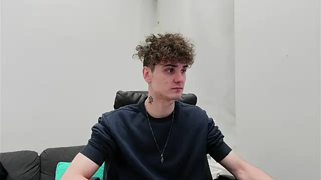 Snapshot of Nick_Phillip chatting on 11-16-25, 02:00 Nick Phillip online show from 11-16-25, 02:00