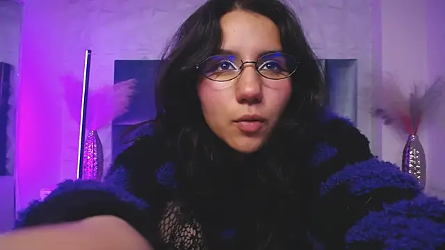 HollyPeach online show from 03-23-26, 07:36