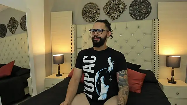 AlukardBig online show from 10-18-25, 09:06