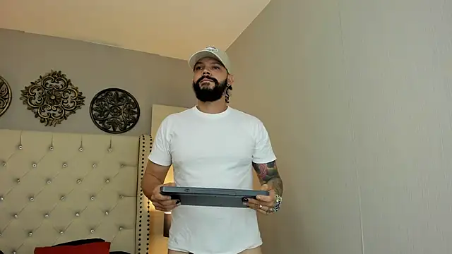 AlukardBig online show from 10-21-25, 08:19