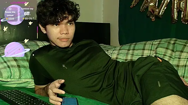 Im Camii online show from 11-06-25, 06:23