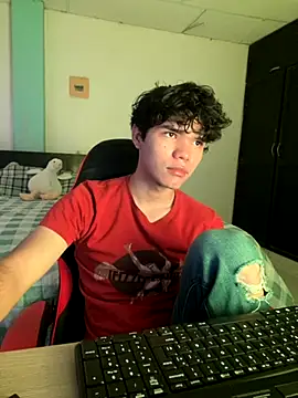 Im Camii online show from 10-30-25, 04:37