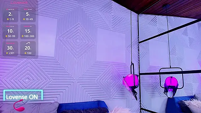 CinnamonHeat online show from 10-20-25, 11:11