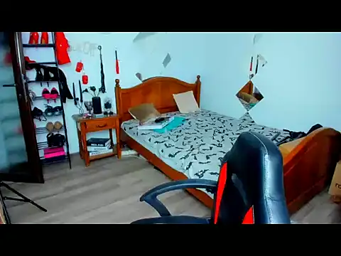 TheNaughtyGF online show from 11-20-25, 11:14