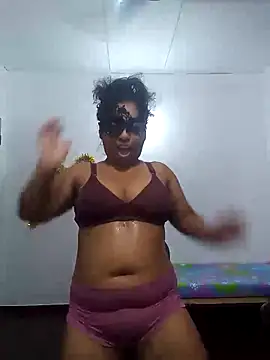 Expose Queen online show from 06-01-26, 05:34