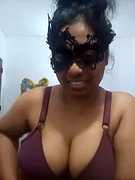 Expose Queen online show from 06-25-26, 06:13