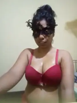 Expose Queen online show from 12-02-25, 04:52