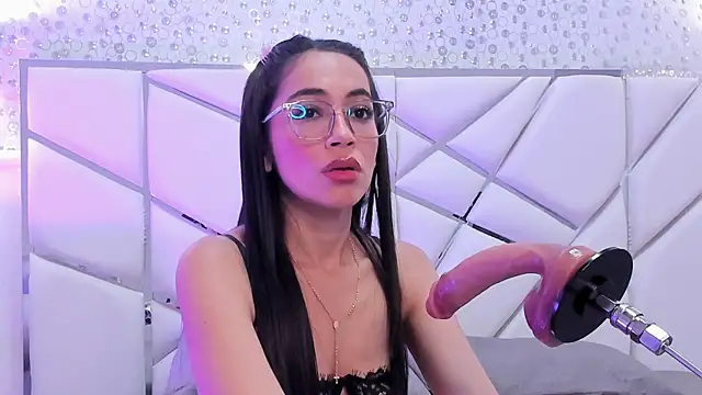 GabbiePrice online show from 05-11-26, 02:56
