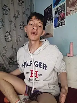 heyy noah11 online show from 11-25-25, 02:12