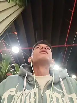 heyy noah11 online show from 11-16-25, 07:51