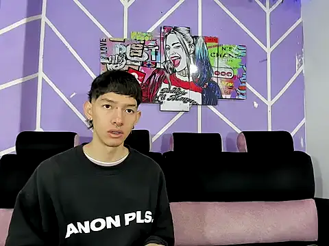 heyy noah11 online show from 02-05-26, 01:18