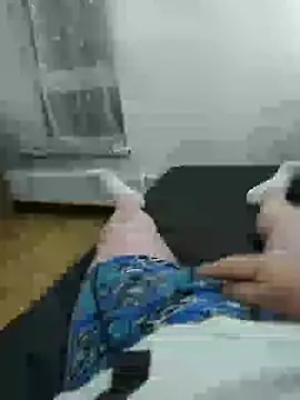 Snapshot of RaspuT002 chatting on 03-01-26, 10:54 RaspuT002 online show from 03-01-26, 10:54