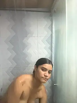 Molotov Explosive online show from 11-10-25, 11:54