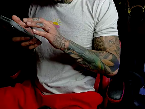 Snapshot of Molotov_Explosive chatting on 02-24-26, 12:11 Molotov Explosive online show from 02-24-26, 12:11