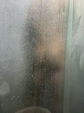 Molotov Explosive online show from 11-11-25, 03:51