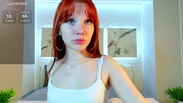 Snapshot of MargoViento chatting on 07-15-26, 08:05 MargoViento online show from 07-15-26, 08:05