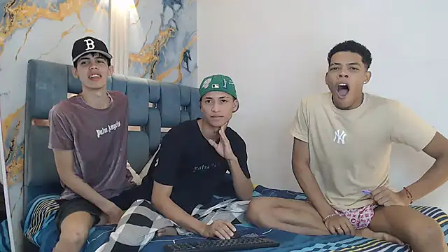 EMPIRE BOYS1 online show from 02-16-26, 07:34