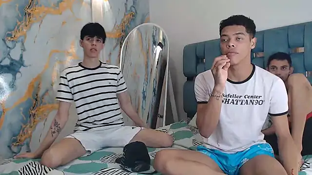EMPIRE BOYS1 online show from 04-21-26, 07:31