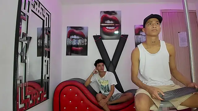 EMPIRE BOYS1 online show from 11-18-25, 07:28