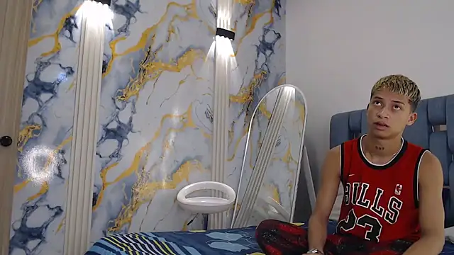 EMPIRE BOYS1 online show from 05-19-26, 07:10