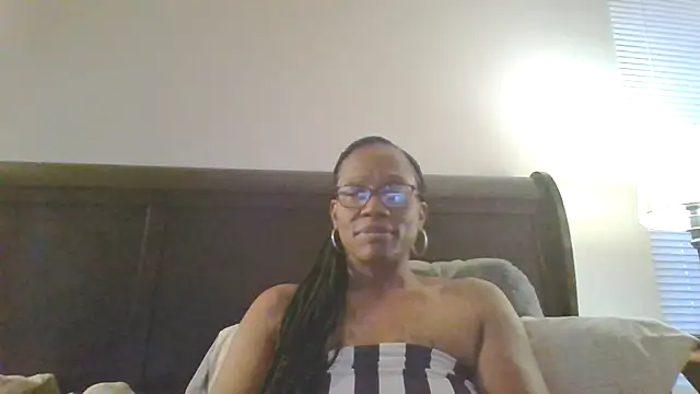 SweetCandy85 online show from 10-12-25, 10:22