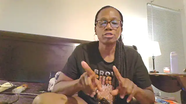 SweetCandy85 online show from 11-03-25, 01:44