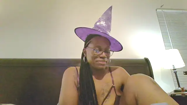 SweetCandy85 online show from 11-01-25, 03:13