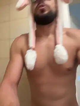 BullymayBi online show from 10-27-25, 06:03