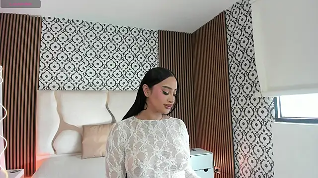 BEELLA TAY1 online show from 05-20-26, 12:24