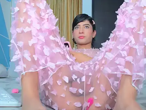 isabellaqueens online show from 10-31-25, 07:54