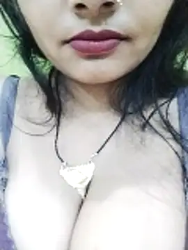 kiara-simmi online show from 10-29-25, 06:29