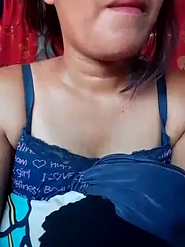 sweet lara33 online show from 11-11-25, 07:58