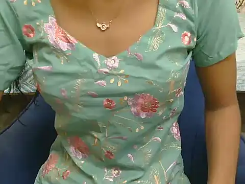 hii tanisha online show from 10-22-25, 05:18