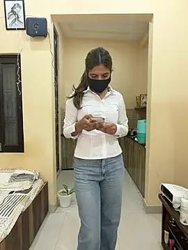 deepikaa aroraa online show from 02-27-26, 10:04