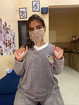 deepikaa aroraa online show from 01-11-26, 04:25