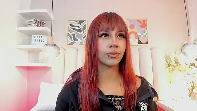 Isabella  gonzalez  online show from 01-14-26, 06:06