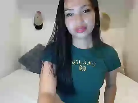 ItsXxxcole3 online show from 05-12-26, 04:35