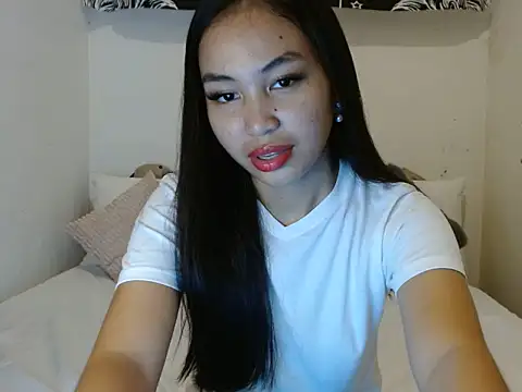 ItsXxxcole3 online show from 05-19-26, 03:52