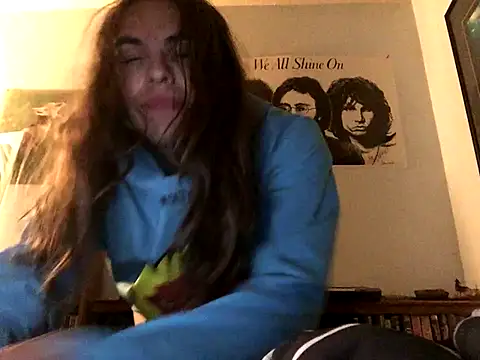 Feetwolf0 online show from 10-23-25, 10:14