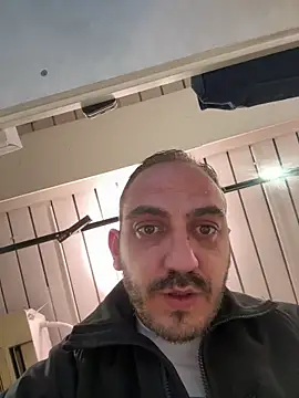 AlexGogo23 online show from 10-13-25, 01:56