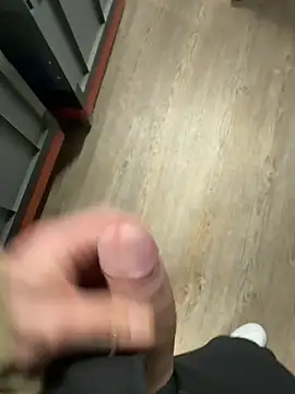 AlexGogo23 online show from 02-23-26, 06:19