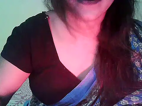 Model Srinika online show from 10-24-25, 08:24