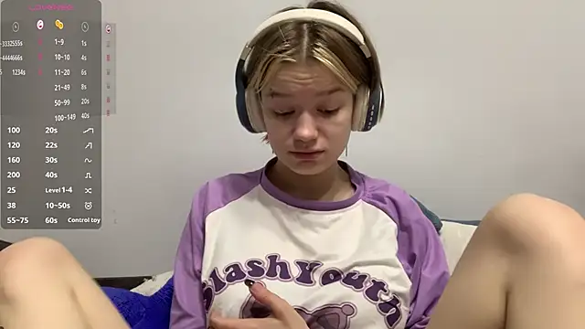 LorRebak online show from 11-18-25, 11:57