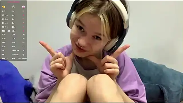 LorRebak online show from 11-25-25, 12:16