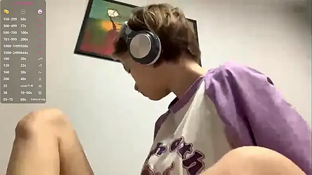 LorRebak online show from 11-23-25, 10:58